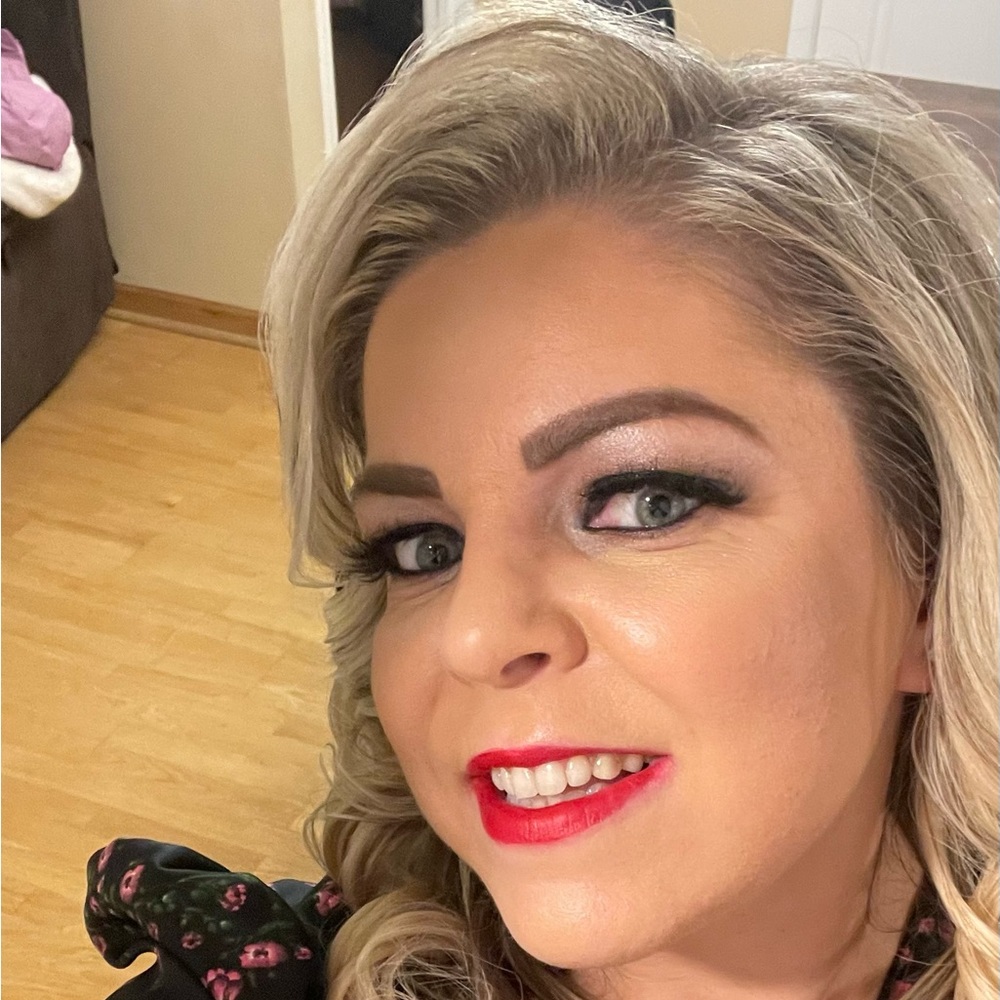 Meet your Posher, Karolina